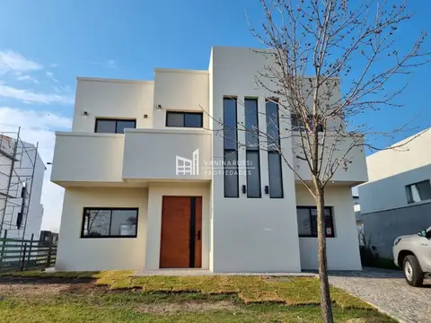 Casa en Venta en Puertos - Araucarias, Countries y Barrios Cerrados en Escobar