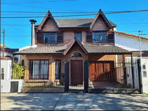 Casa en Venta en Castelar, Partido de Morón