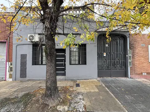 Casa en Venta en Sarandi, Partido de Avellaneda
