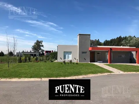 Casa en Venta en Don Joaquin, Canning