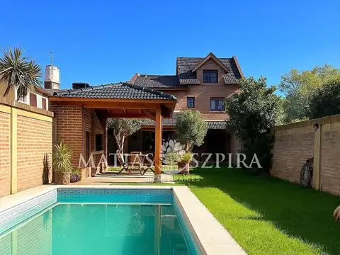 Casa en Venta en Castelar, Partido de Morón