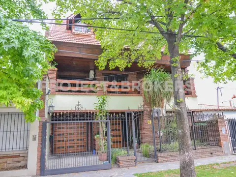 Casa en Venta en Barrio Parque Ayerza, Castelar