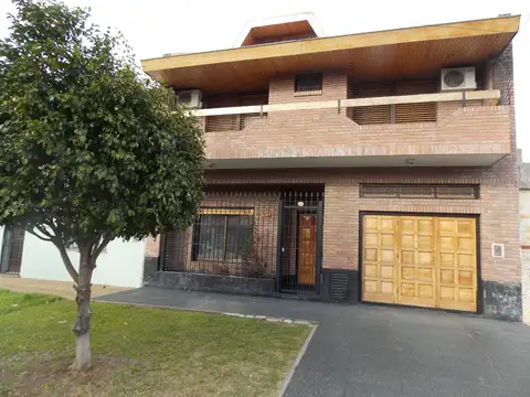 Casa en Venta en Santos Lugares, Partido de Tres de Febrero
