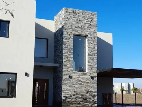 Casa en Venta en El Cantón - Barrio Puerto, Countries y Barrios Cerrados en Escobar