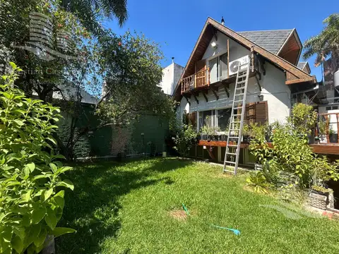 Casa en Venta en Barrio Parque, Villa Martelli