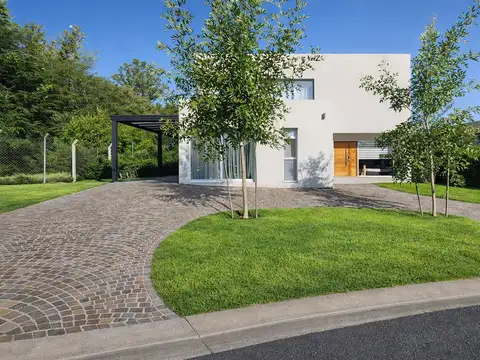 Casa en Venta en Pilar del Este - Santa Guadalupe, Countries y Barrios Cerrados en Pilar