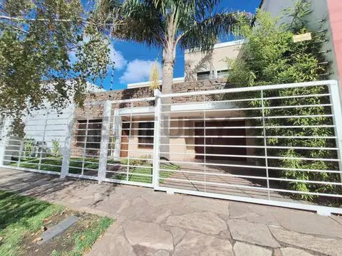 Casa en Venta en San Carlos, Mar del Plata