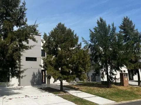 Casa en Venta en El Naudir, Countries y Barrios Cerrados en Escobar