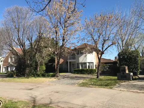 Casa en Venta en Countries y Barrios Cerrados en Pilar, Partido de Pilar