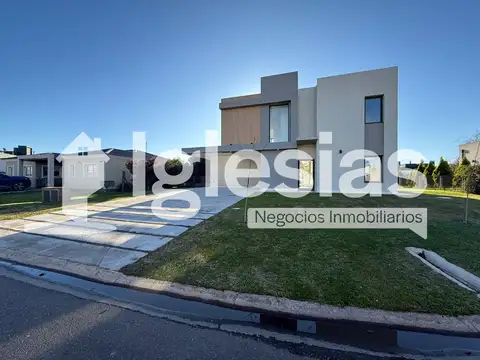 Casa en Venta en Santa Ines, Countries y Barrios Cerrados en Esteban Echeverria
