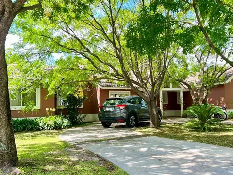Casa en Venta en Saint Matthews, Countries y Barrios Cerrados en Pilar
