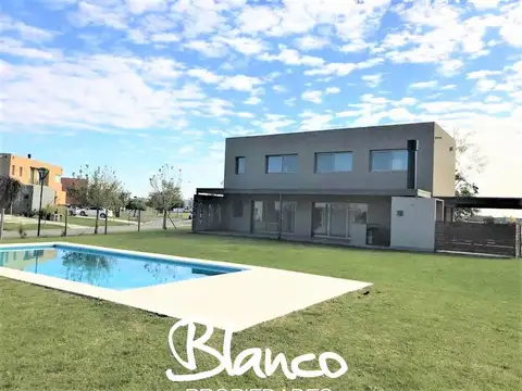 Casa en Venta en El Canton, Countries y Barrios Cerrados en Escobar