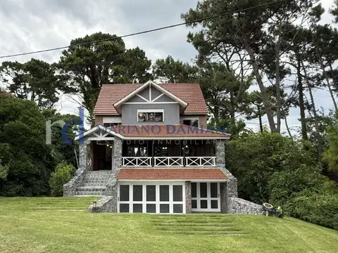 Casa en Venta en Zona Golf, Pinamar