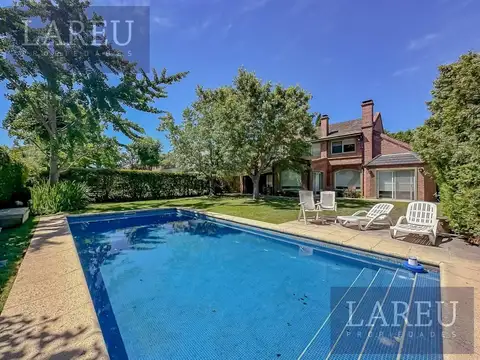 Casa en Venta en La Delfina, Countries y Barrios Cerrados en Pilar