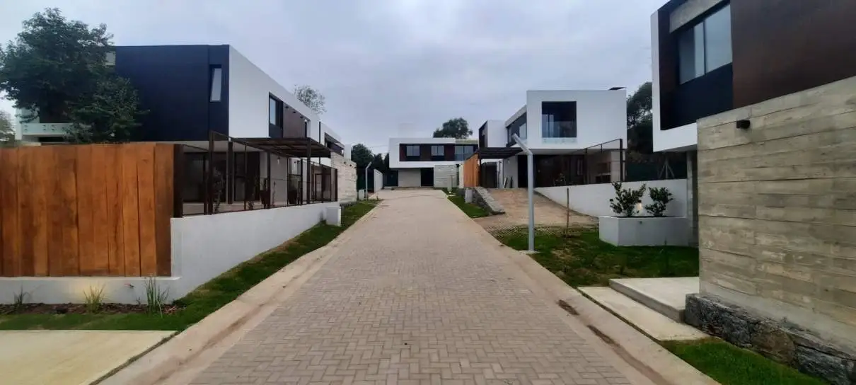 VILLA WARCALDE  - HOUSING EXCLUSIVO - NO PERIMETRAL