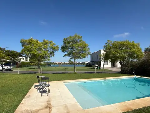 Casa en Venta en Puertos - Barrio Vistas, Countries y Barrios Cerrados en Escobar