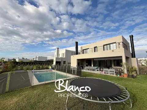 Casa en Venta en Puertos, Countries y Barrios Cerrados en Escobar
