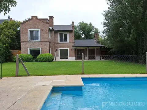 Casa en Venta en Boulevares, Countries y Barrios Cerrados en Pilar