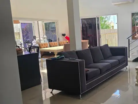 Casa en Venta en Countries y Barrios Cerrados en Esteban Echeverria, Partido de Esteban Echeverría