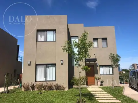 Casa en Venta en Countries y Barrios Cerrados en Escobar, Partido de Escobar