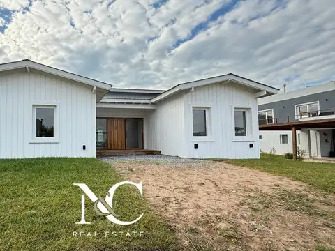Casa en Venta en Costa Esmeralda, Partido de La Costa