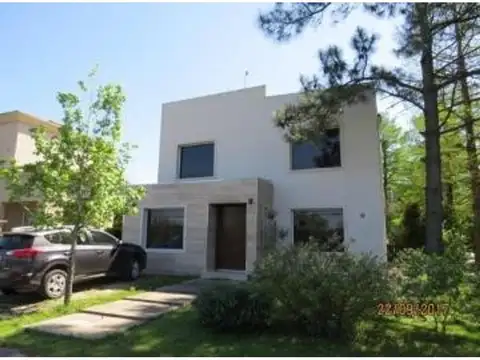 Casa en Venta en Boat Center, Countries y Barrios Cerrados en Tigre