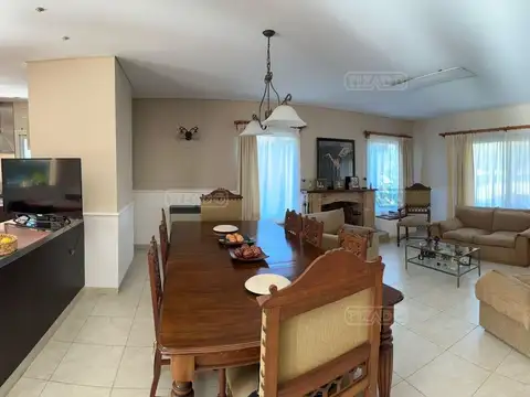 Casa en Venta en San Patricio, Countries y Barrios Cerrados en Francisco Alvarez