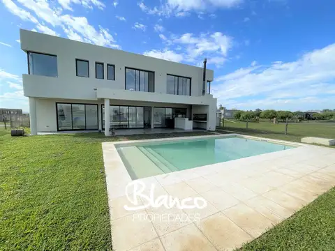 Casa en Venta en San Sebastian, Countries y Barrios Cerrados en Escobar