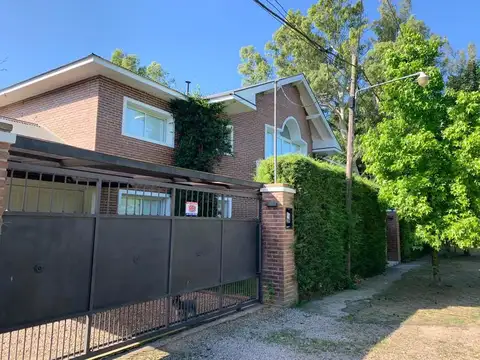 Casa en Venta en Villa Elisa, Partido de La Plata