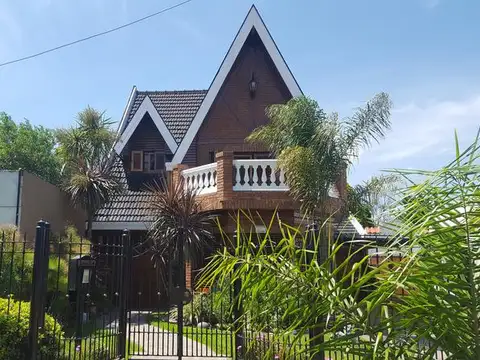 Casa en Venta en Adrogue, Partido de Almirante Brown