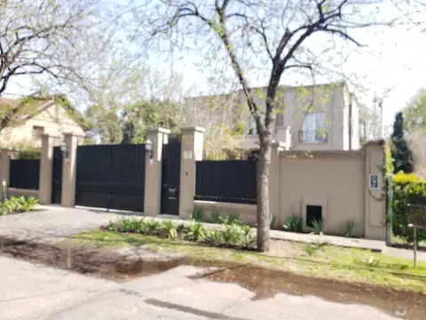 Casa en Venta en La Horqueta, San Isidro