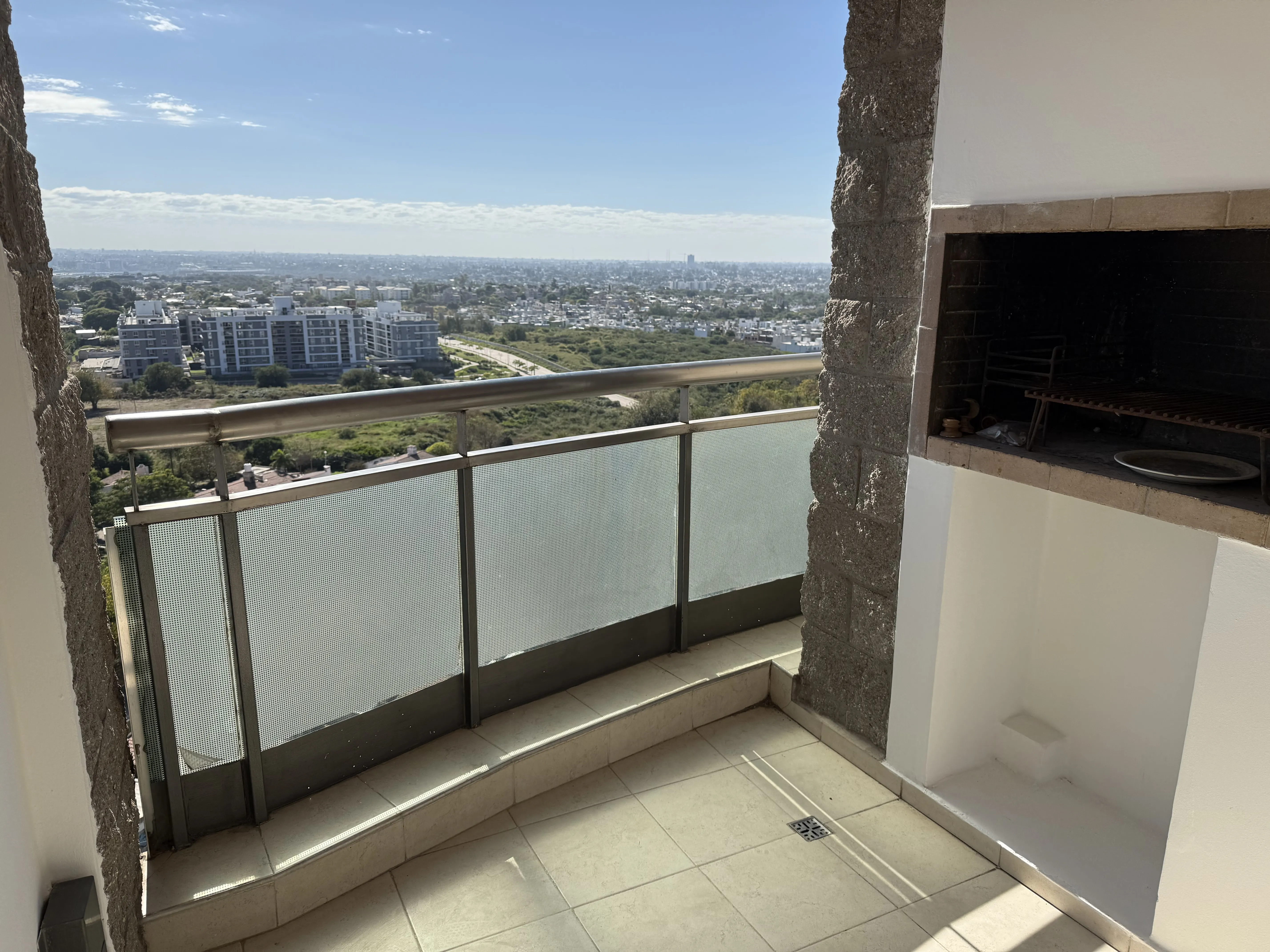 ALTO VILLASOL 1 Dorm, balcón con asador, A/C, EXCELENTE VISTA!!!