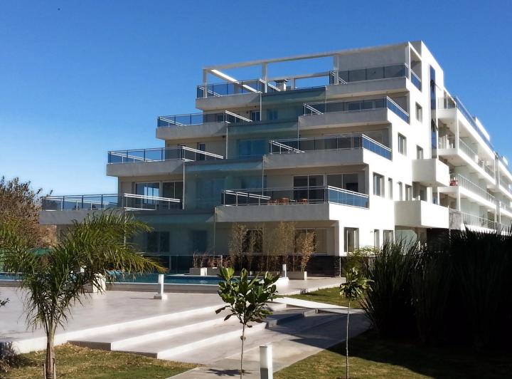 Departamento · 120m² · 5 Ambientes · 1 Cochera