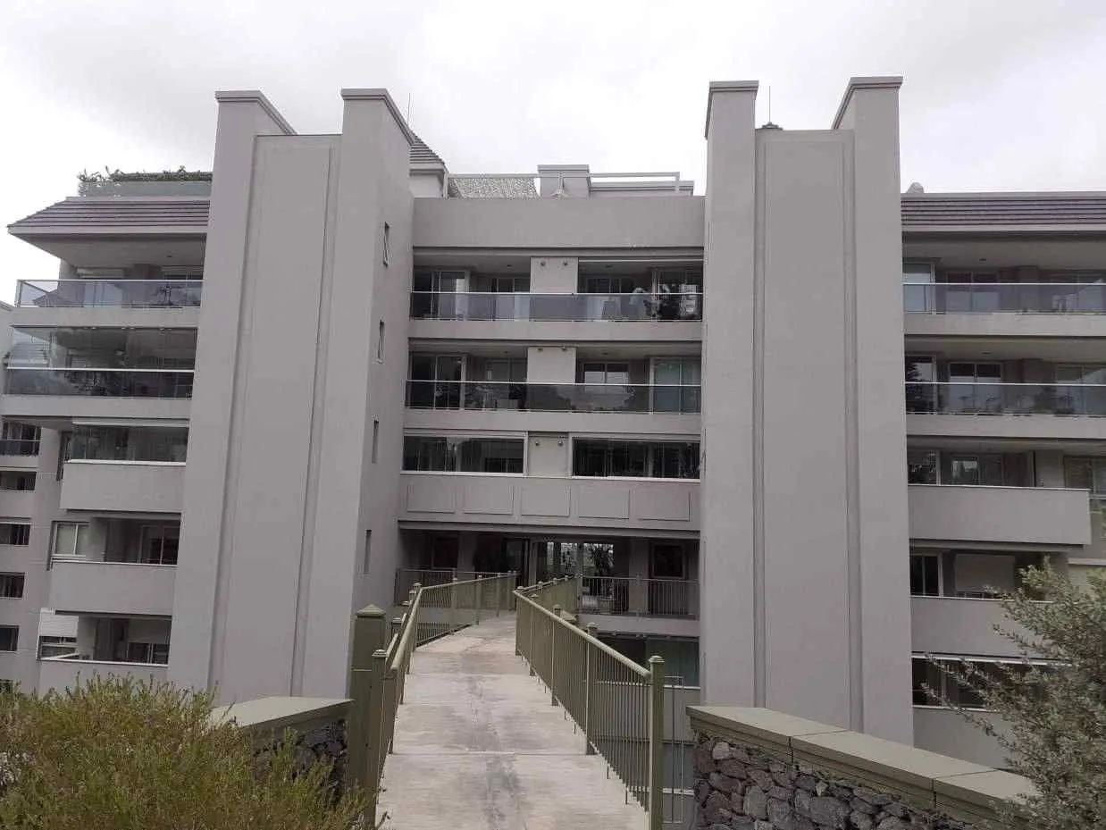 Departamento venta terraza quincho y pileta propia Chateau Village Córdoba