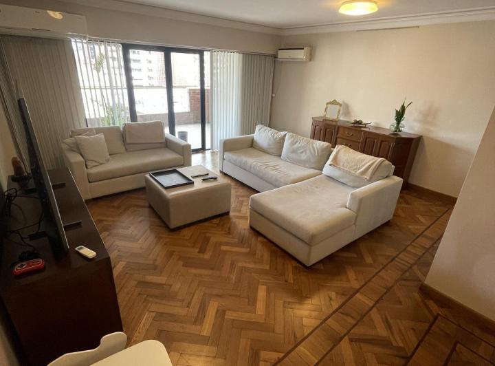 Departamento · 220m² · 4 Ambientes · 2 Cocheras