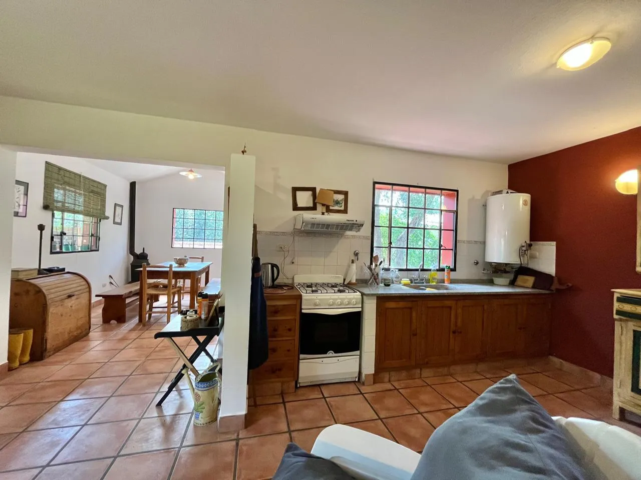LA CUMBRE  CASA con PILETA , frente a Cabañas Lomitas de San Luis, OPORTUNIDAD IMPECABLE