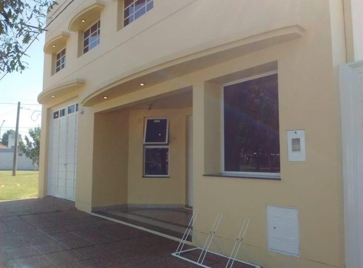 Local comercial · 277m² · 1 Cochera