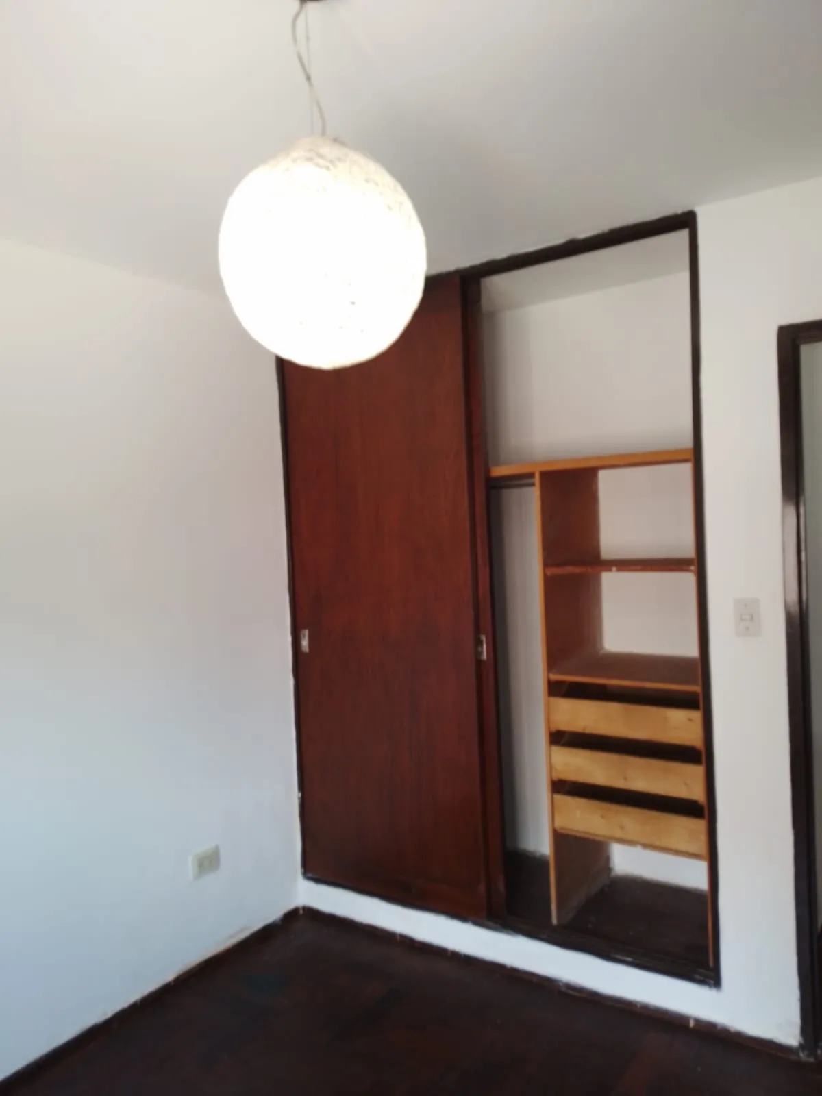 VENTA DEPARTAMENTO UN DORMITORIO - 27 DE ABRIL 236 - CENTRO