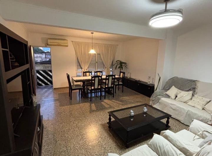 Departamento · 140m² · 4 Ambientes
