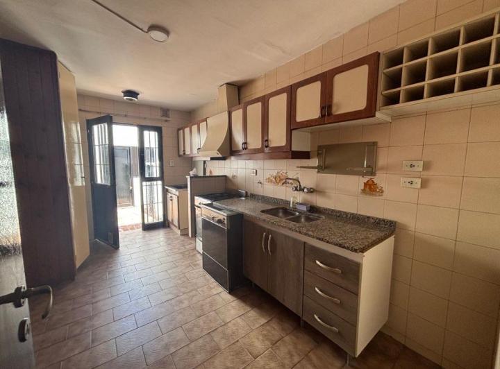 Casa · 132m² · 1 Ambiente · 1 Cochera
