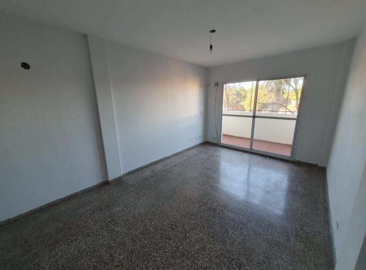 Departamento · 50m² · 2 Ambientes · 1 Cochera