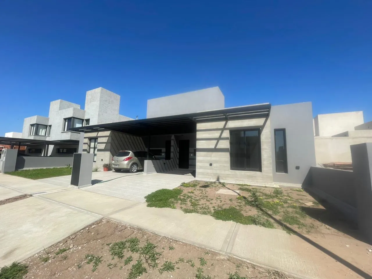 SAN IGNACIO VILLAGE MANANTIALES CASA EN VENTA 2 DORMITORIOS