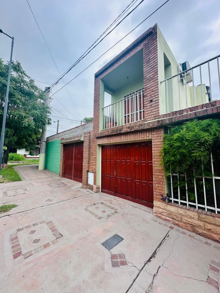 A MTS DE DINO DE RUTA 20 - SE VENDE CASA 3 DORMI+COCHERA-PILET