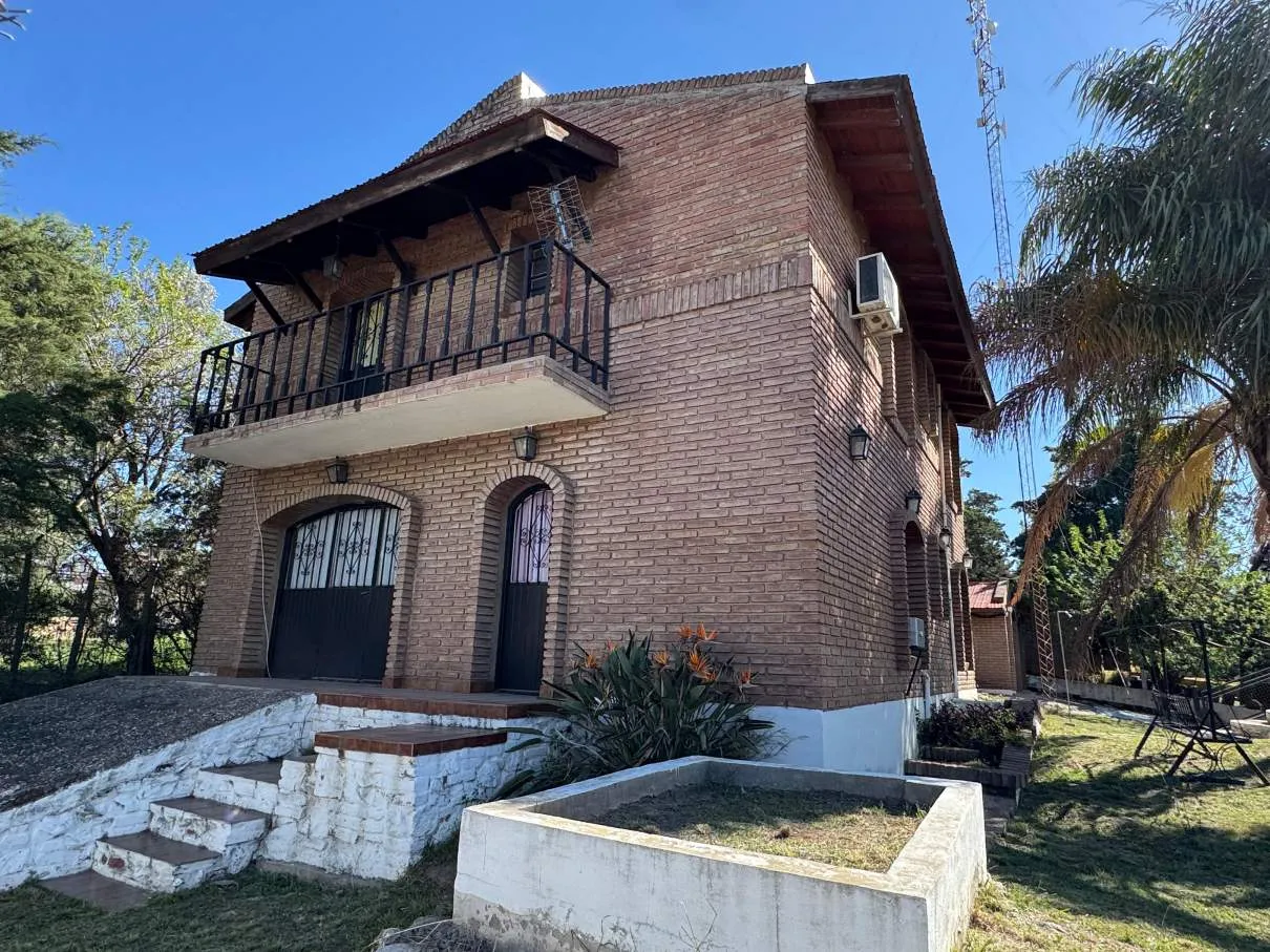 CASA EN VENTA VILLA LA BOLSA. EXCELENTE OPORTUNIDAD!