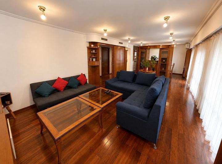 Departamento · 135m² · 6 Ambientes · 1 Cochera