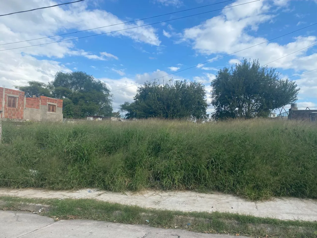 Terreno 500 m2 en Barrio Bella Vista