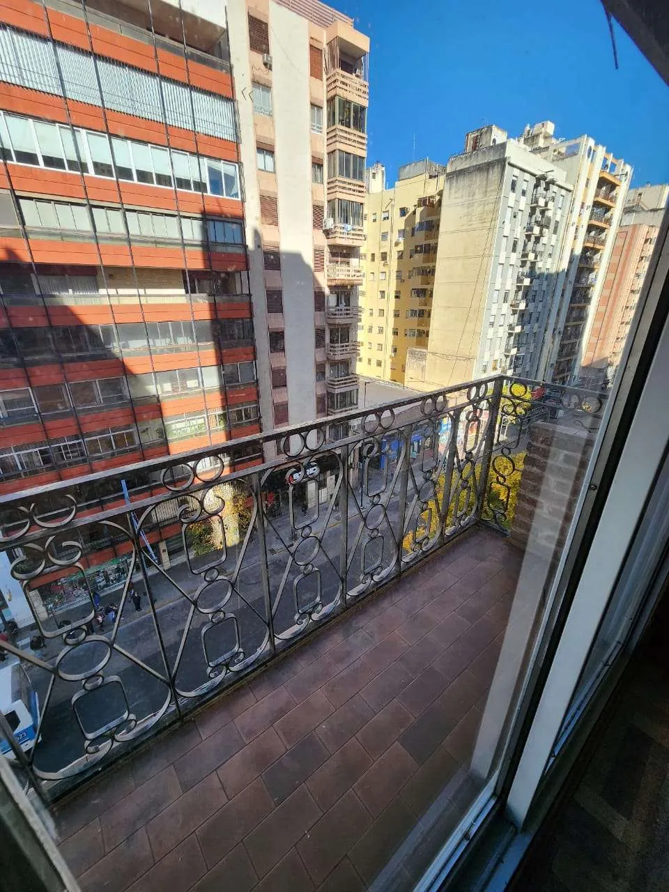 6270 - Centro de Córdoba excelente departamento en venta