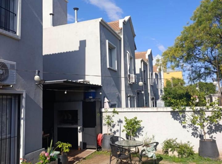 Departamento · 105m² · 8 Ambientes