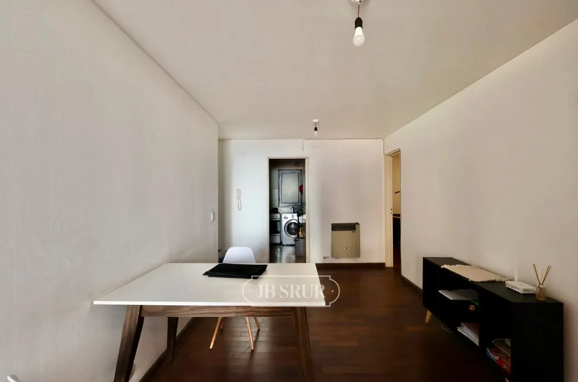 Departamento en venta de 2 dormitorios con balcón en Nueva Córdoba