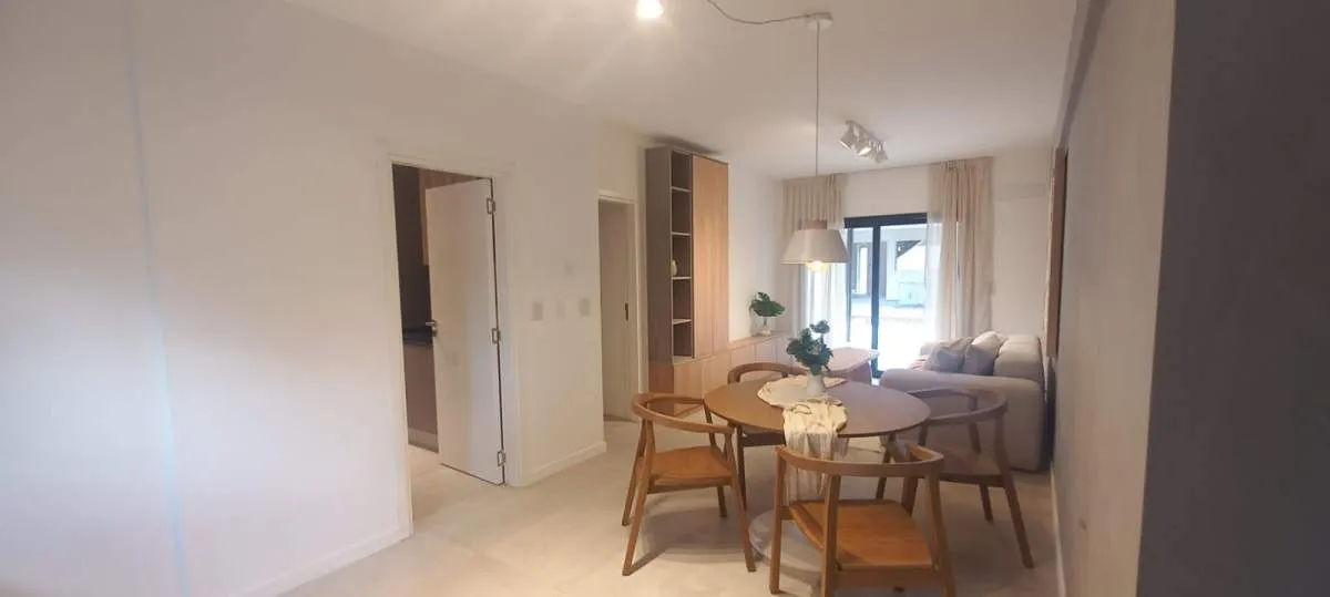 PARCO DEPTOS DE 2 Y 3 DORM EN VENTA CON COCHERA  ZONA SUR